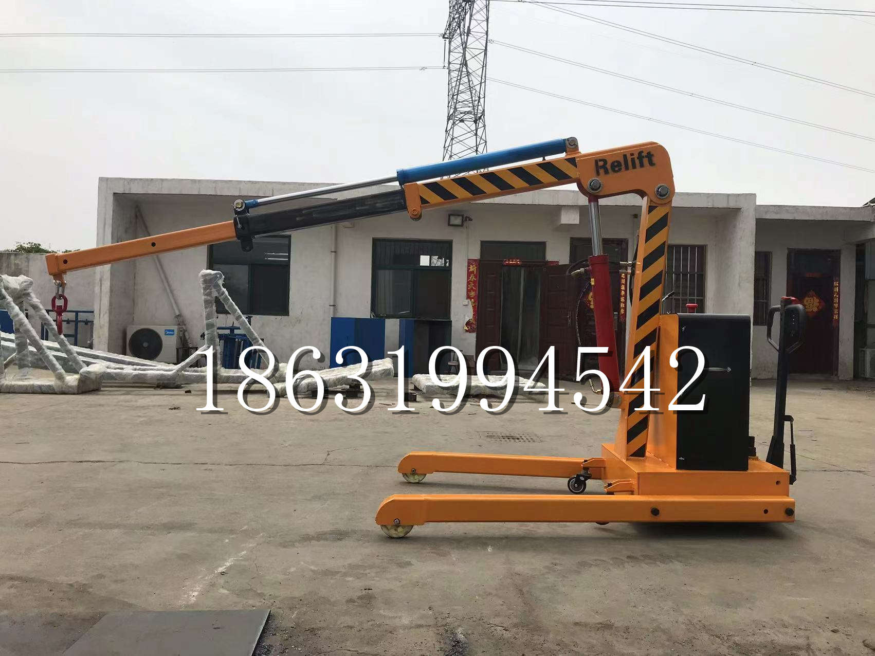 科尔沁右翼中旗久征定做3吨三轮随车吊 农用园林绿化移树吊 平板工程用小吊机